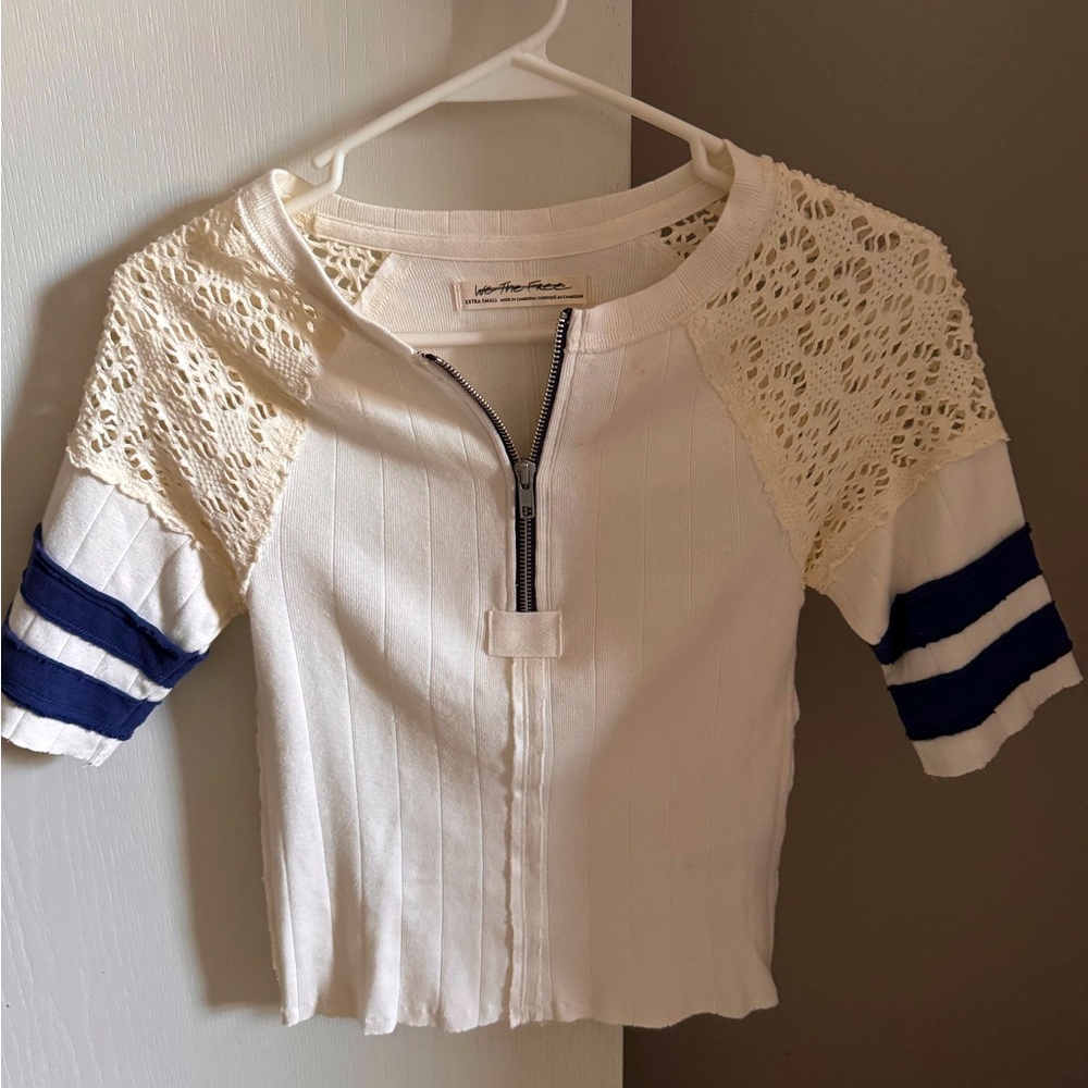 Adorable Free People Shirt